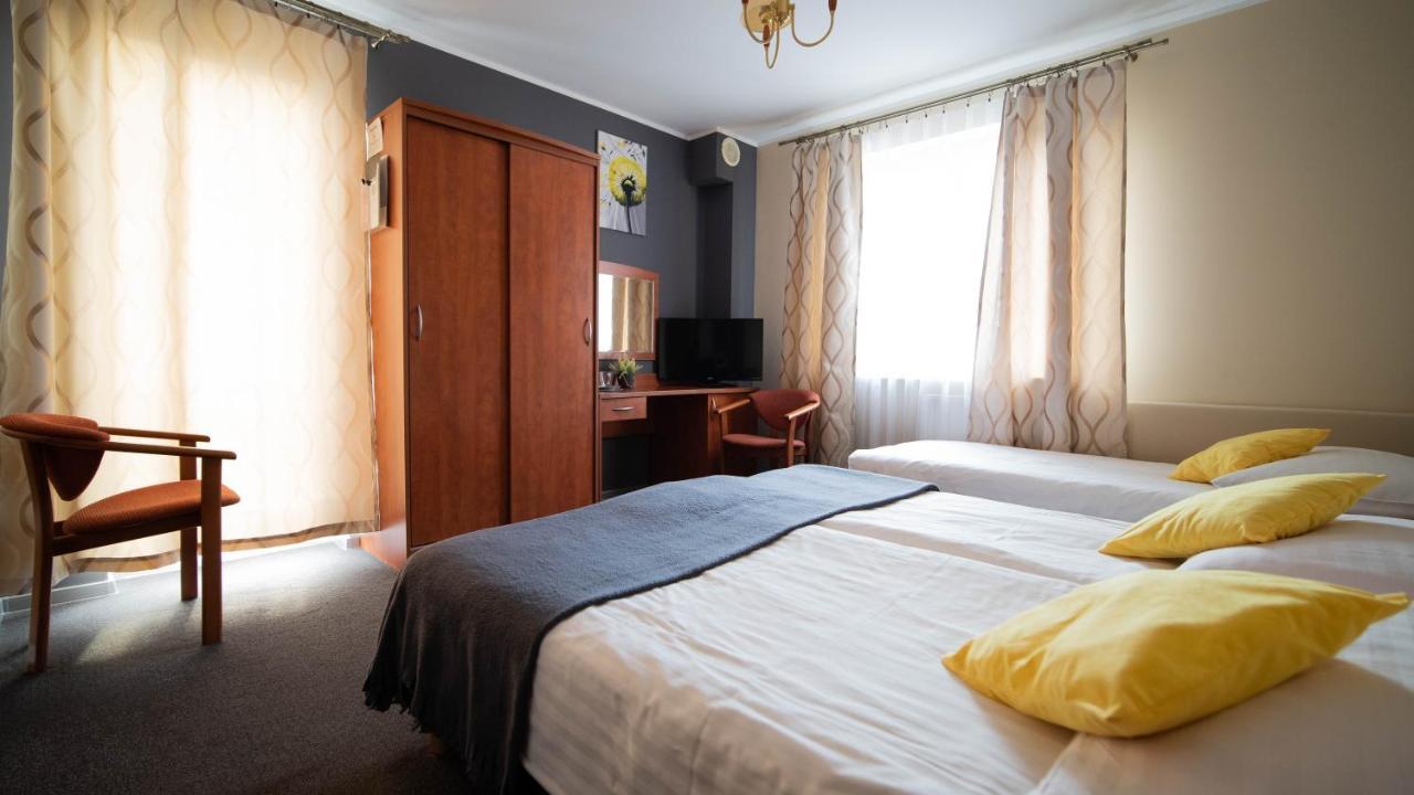 Standard Triple Room,1334728070:JPEG